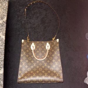 Louis Vuitton Sac Plat PM 2021